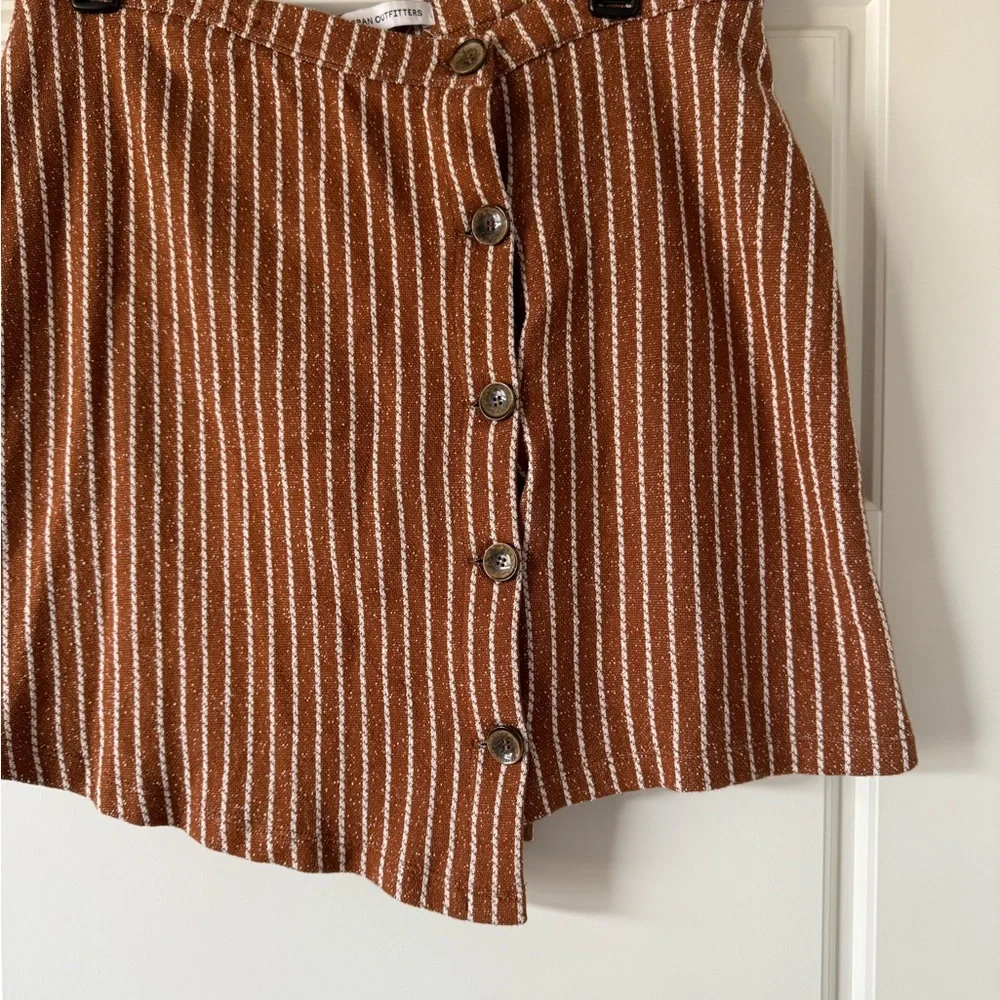 Urban Outfitters Women’s Ellie Rust Striped Button Front Asymmetrical Mini Skirt - Picture 5 of 10